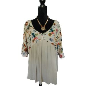 Kori America top size medium with necklace
